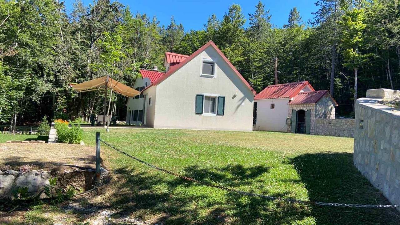 Mountain House Ivanova Korita Цетинє Екстер'єр фото
